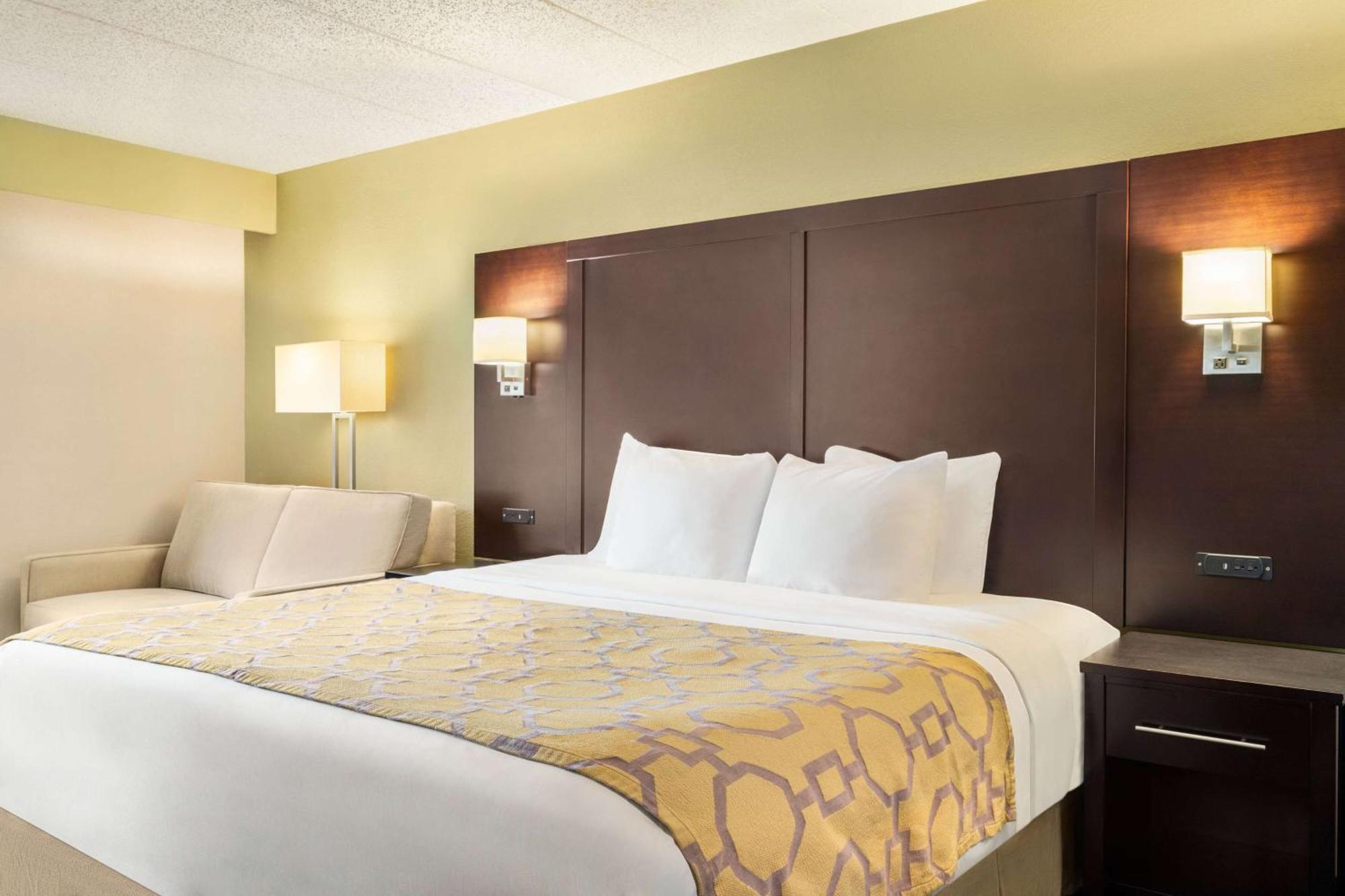 Baymont By Wyndham Georgetown Hotell Exteriör bild