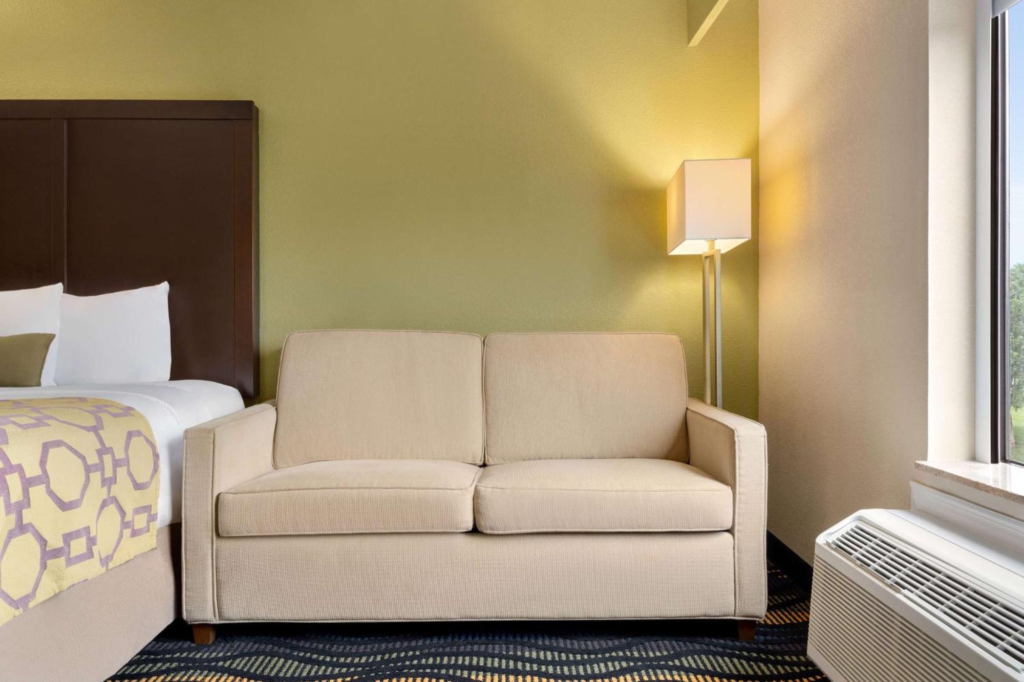 Baymont By Wyndham Georgetown Hotell Exteriör bild